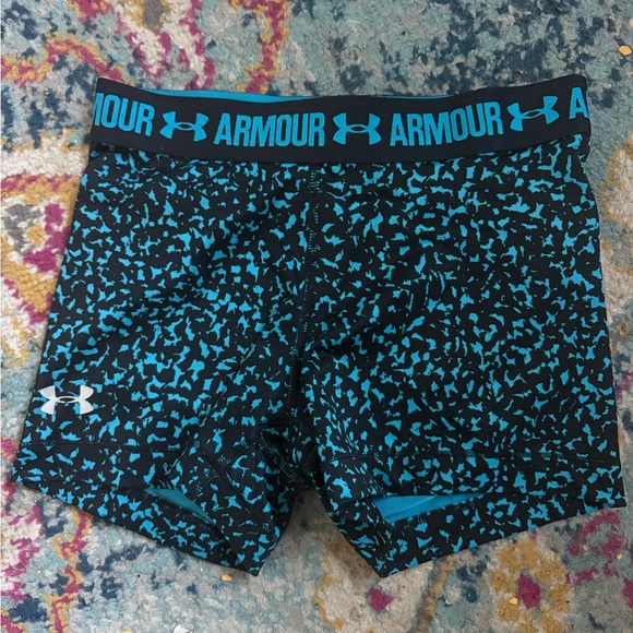 Under Armour Teal and Black Patterned Shorts - Picture 1 of 1